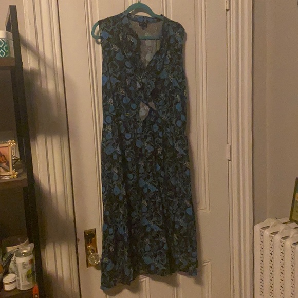 Who what wear black and blue poppy midi dress - Picture 2 of 5
